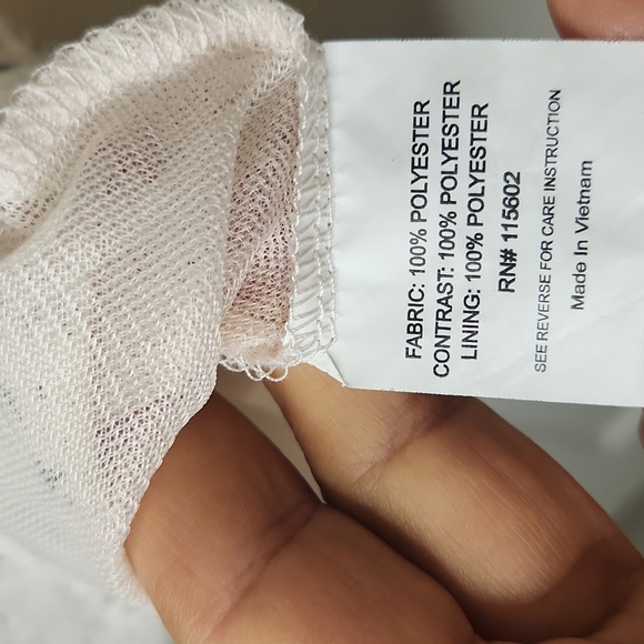 Lush Women's Cream/Black  V-Neck Trim Speckled Pattern Tunic Blouse Size S - Picture 9 of 15